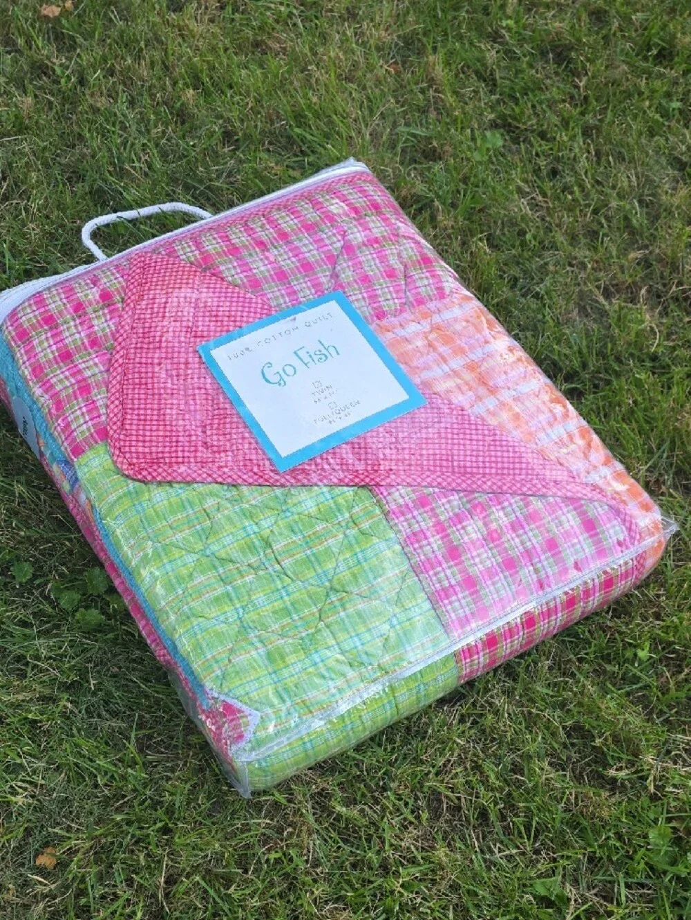 Cotton Quilt in Pink and Multicolor Plaid, Twin